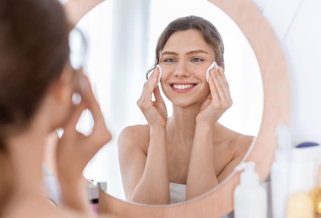 Skincare Resolutions for 2024? Here's How to Start a New Skincare Routine